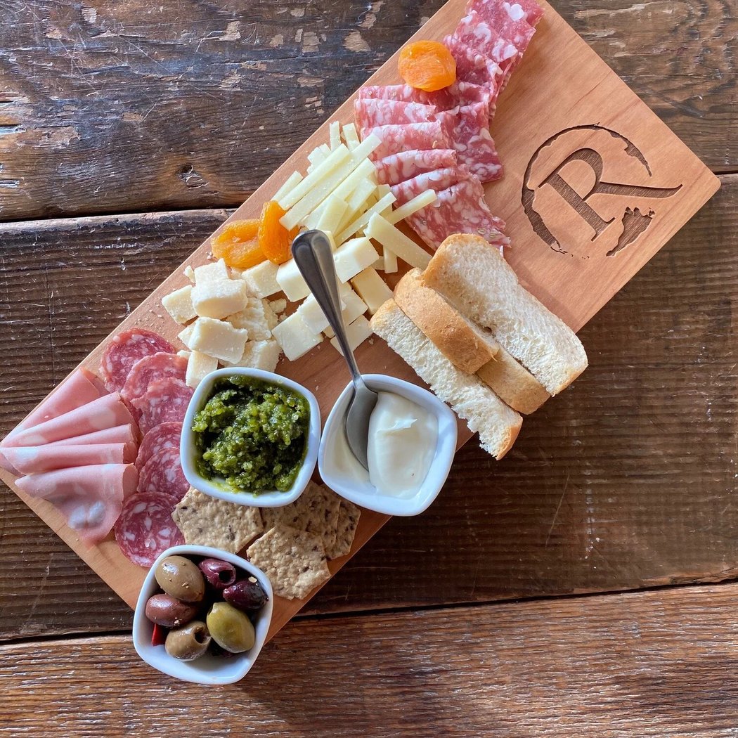 R Wine Bar & Kitchen 1